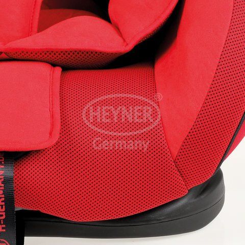 Автокресло Heyner Capsula MultiFix ERGO 3D Racing Red