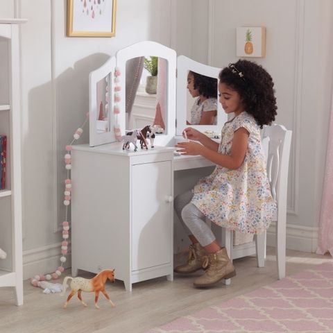 Детский туалетный столик Deluxe Vanity and Chair Kidkraft 13018